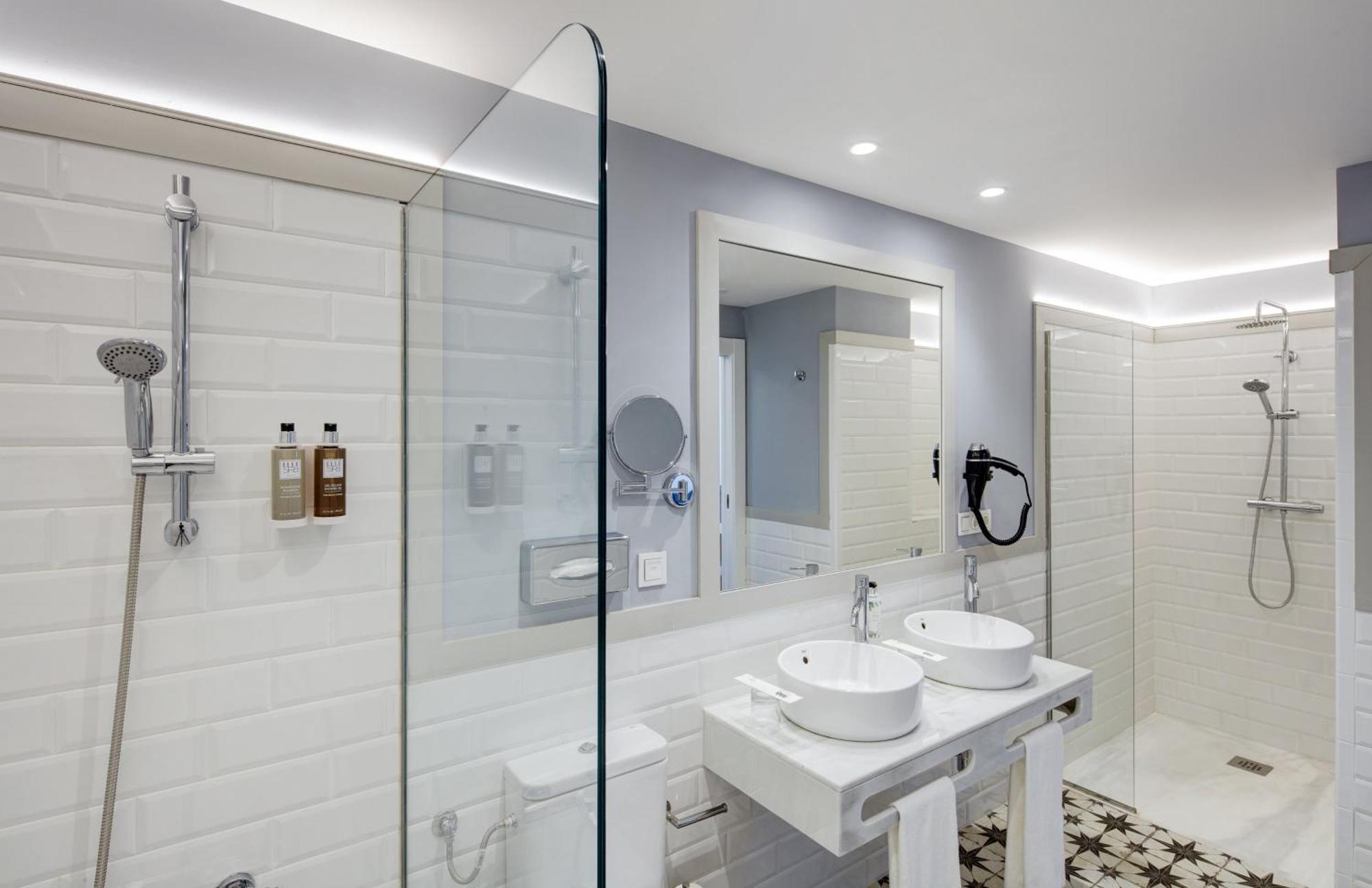 Sercotel Granada Suites Kültér fotó