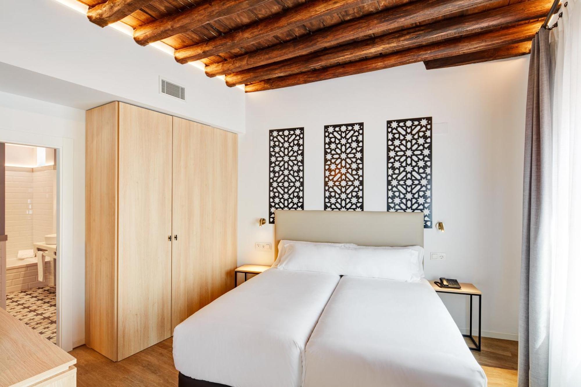 Sercotel Granada Suites Kültér fotó