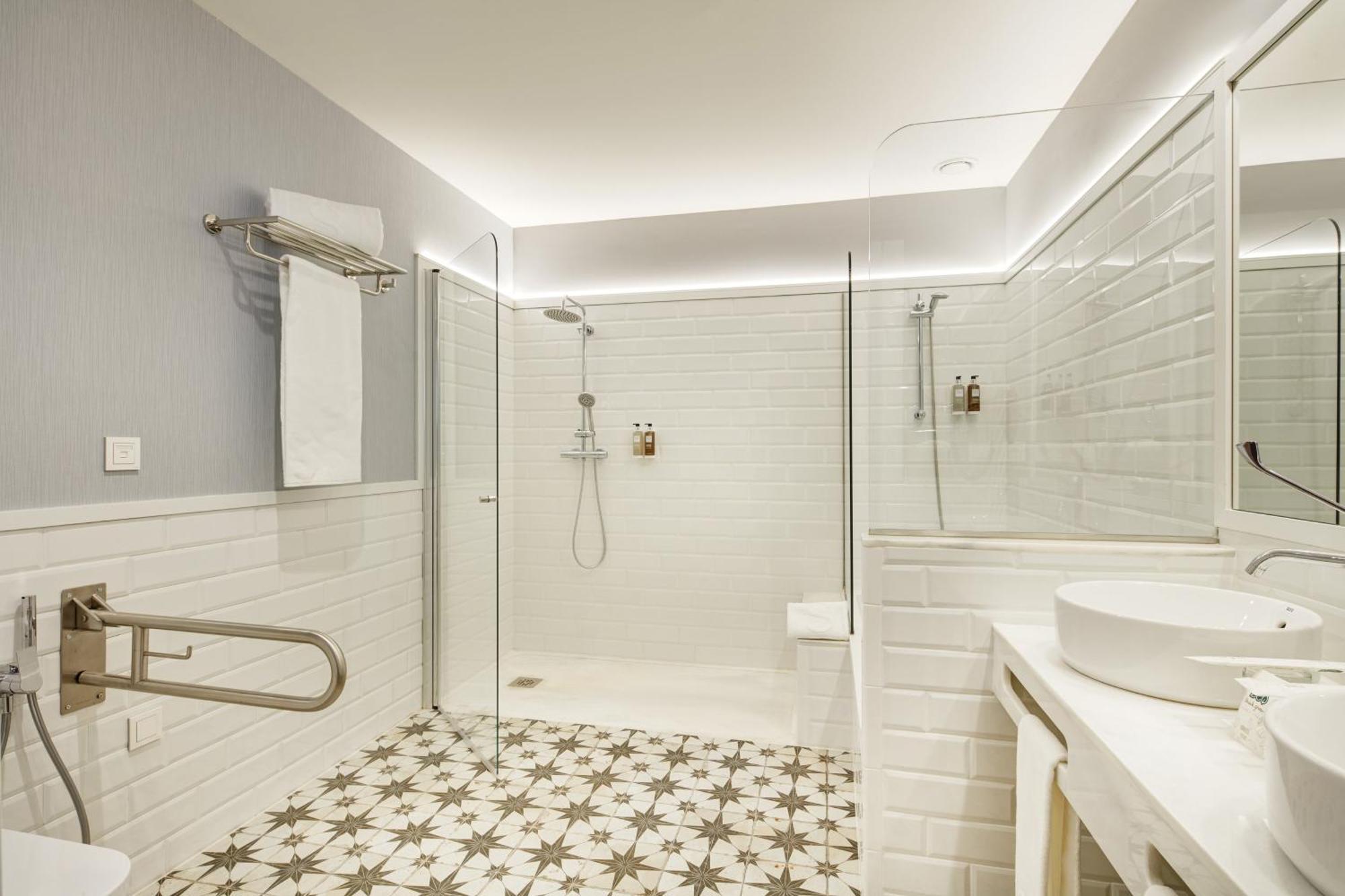 Sercotel Granada Suites Kültér fotó