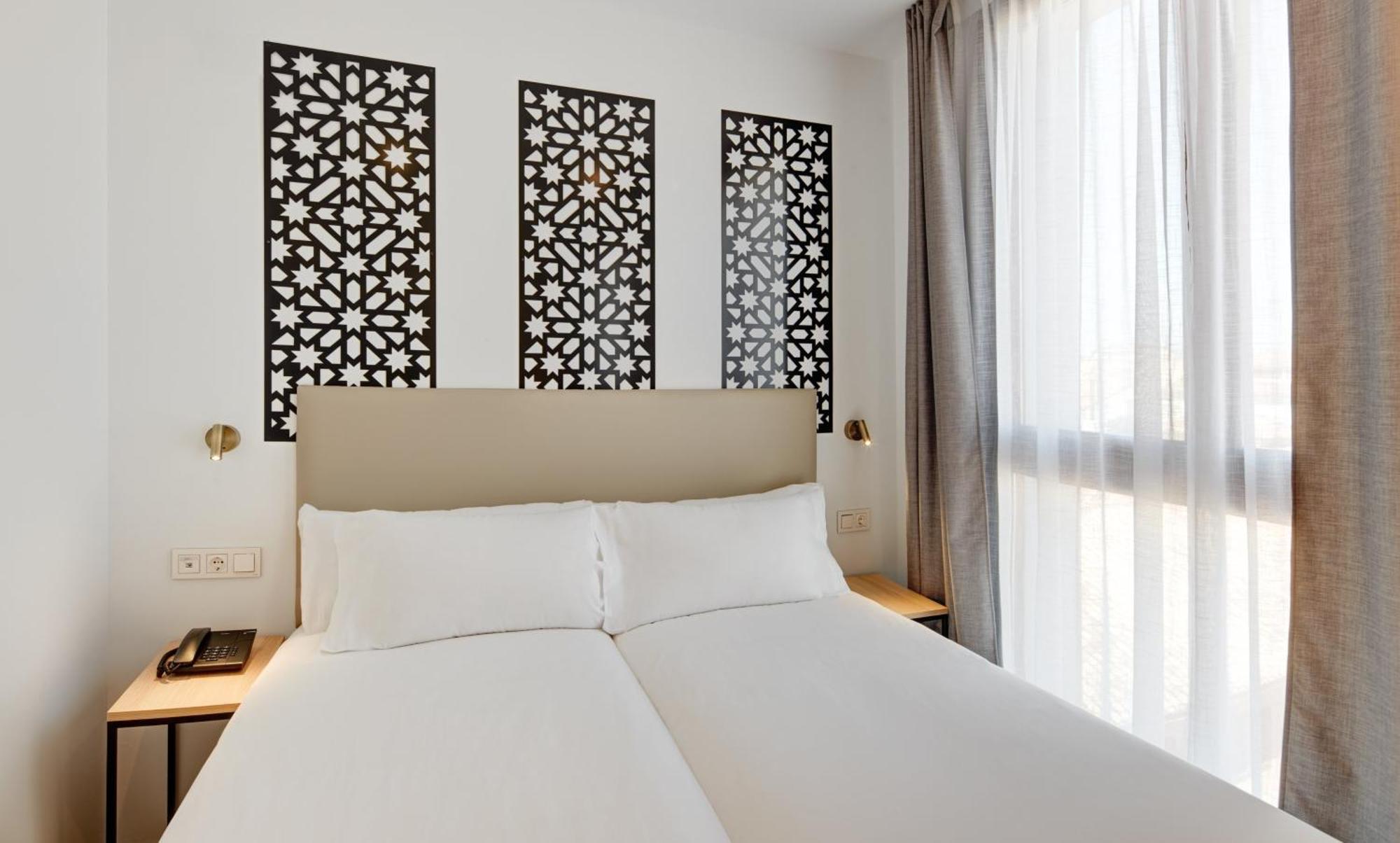 Sercotel Granada Suites Kültér fotó
